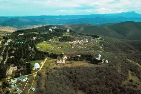 Самый крупный российский солнечный телескоп начали модернизировать в Крыму