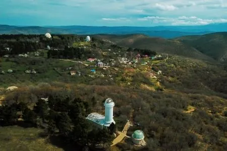 Самый крупный российский солнечный телескоп начали модернизировать в Крыму