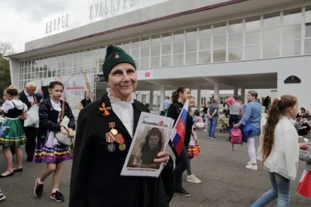 Праздник в честь Дня Победы собрал несколько сотен человек в центре Минеральных Вод