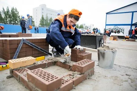 В Петербурге и Ленобласти выбрали лучших каменщиков