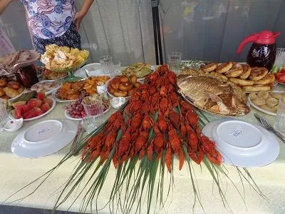 Более 30 тыс. человек посетили гастрономический праздник "Донская уха" в Ростовской области